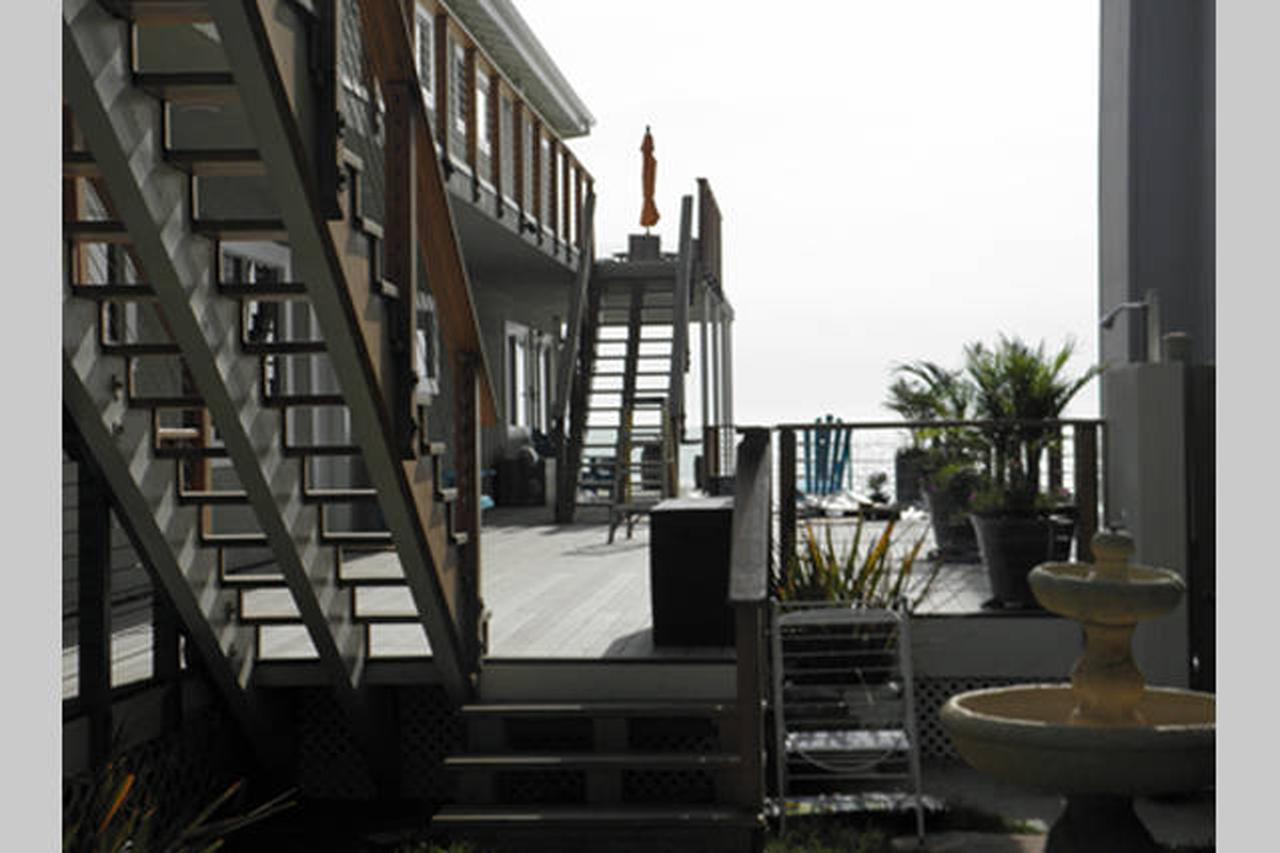 Malibu Private Beach Apartments Kültér fotó