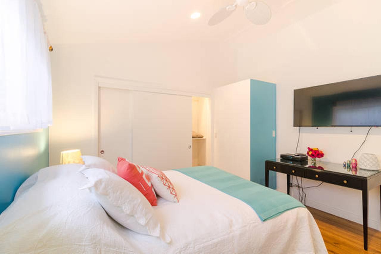 Malibu Private Beach Apartments Kültér fotó
